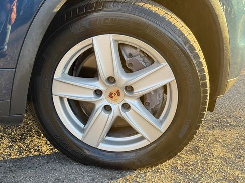 Used 2012 Porsche Cayenne AWD/4WD image 84