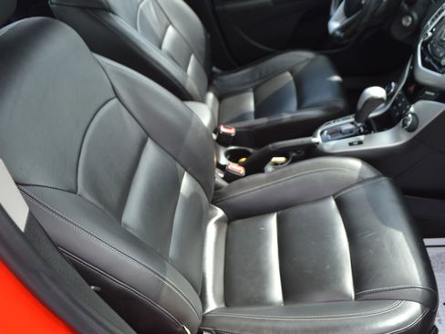 Used 2015 Chevrolet Cruze LT FWD image 23