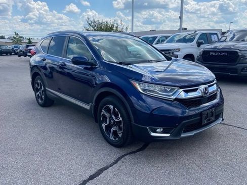 Used 2017 Honda CR-V Touring image 2