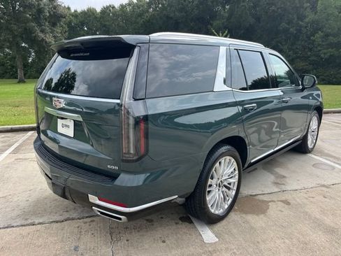 Used 2025 Cadillac Escalade Premium Luxury w/ Touring Package RWD image 9