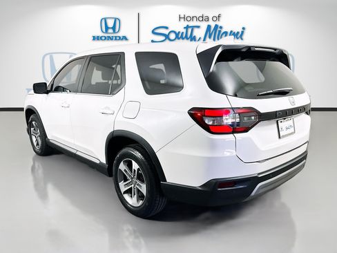 Used 2024 Honda Pilot EX-L image 4