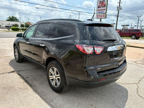 Used 2016 Chevrolet Traverse LT AWD/4WD image 3