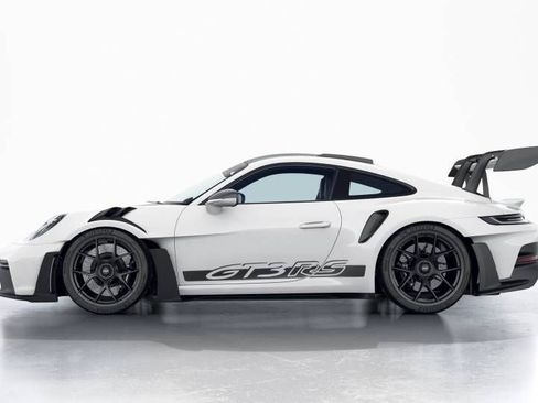 Certified 2024 Porsche 911 GT3 RS RWD image 2