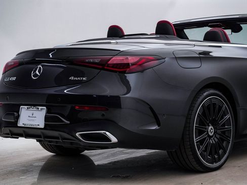 Used 2024 Mercedes-Benz CLE 450 4MATIC Cabriolet image 14