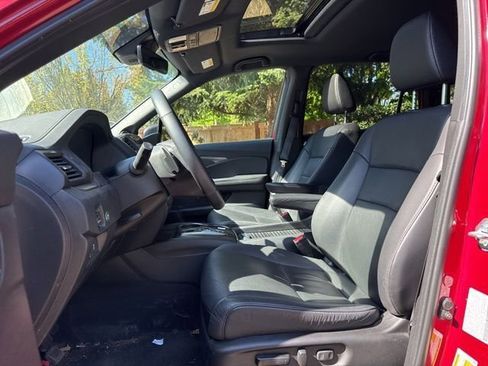 Used 2023 Honda Passport EX-L image 7