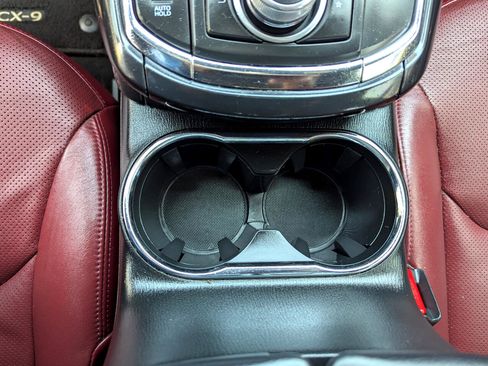 Used 2023 MAZDA CX-9 Carbon Edition image 26