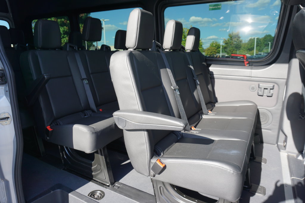 Used 2023 Mercedes-Benz Sprinter 2500 image 25