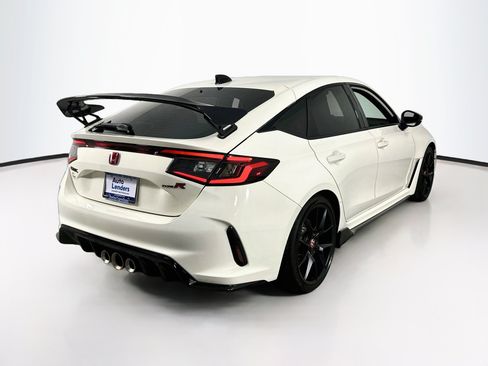Used 2025 Honda Civic Type R image 5
