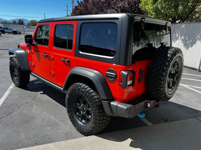 Used 2023 Jeep Wrangler Unlimited w/ Cold Weather Group AWD/4WD image 5