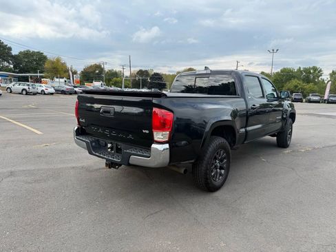 Used 2021 Toyota Tacoma SR5 image 5