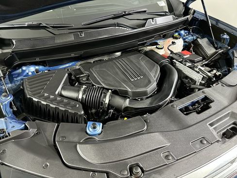Used 2025 GMC Acadia Denali FWD image 26