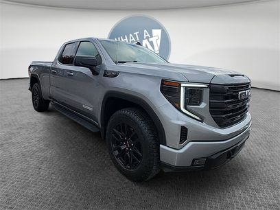 Used 2024 GMC Sierra 1500 Elevation w/ Preferred Package