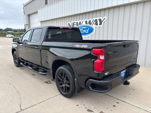 Used 2024 Chevrolet Silverado 1500 Custom w/ Rally Edition AWD/4WD image 7