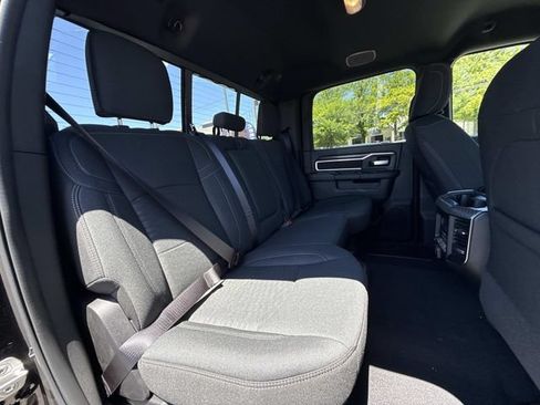 New 2026 RAM 3500 Big Horn AWD/4WD image 36