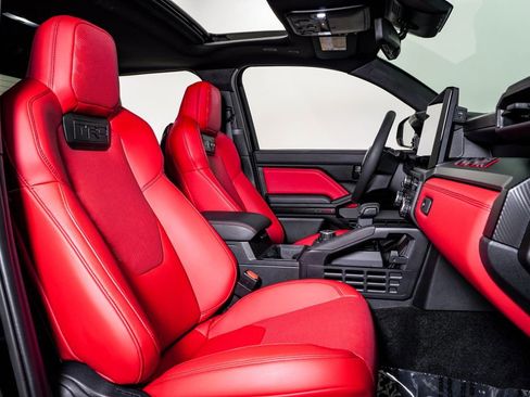 Used 2025 Toyota Tacoma TRD Pro image 16