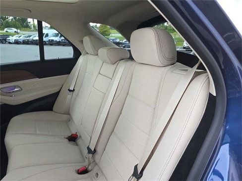 Used 2026 Mercedes-Benz GLE 450 4MATIC image 17