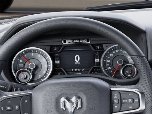 New 2026 RAM 1500 Express AWD/4WD image 17