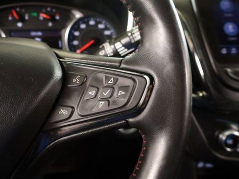 Used 2022 Chevrolet Equinox RS w/ RS Leather Package image 19