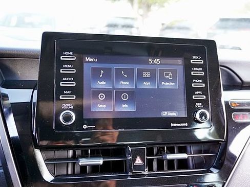Used 2022 Toyota Camry SE FWD image 24