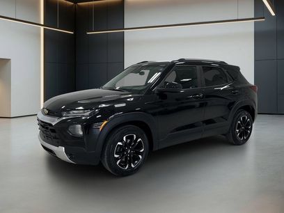 Used 2021 Chevrolet TrailBlazer LT w/ Convenience Package