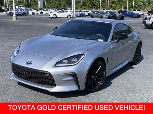 Certified 2025 Toyota GR86 Premium RWD image 1