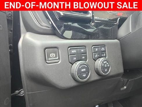 Used 2023 Chevrolet Silverado 1500 ZR2 AWD/4WD image 17