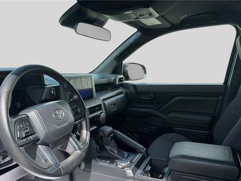 Used 2024 Toyota Tacoma SR AWD/4WD image 16