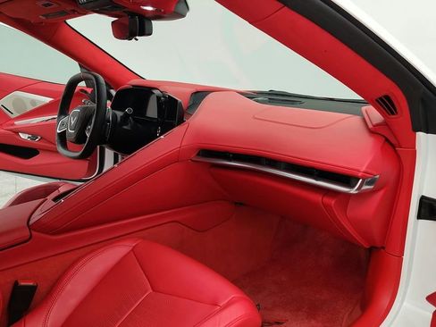 Used 2023 Chevrolet Corvette Stingray Premium Conv w/ Z51 Performance Package RWD image 29
