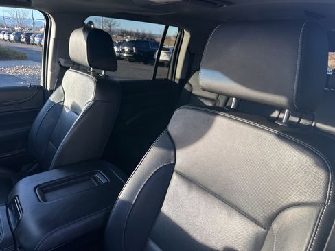 Used 2018 GMC Yukon XL SLT image 15