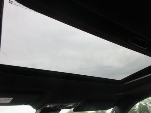 New 2026 GMC Sierra 1500 AT4 w/ AT4 Premium Package image 17