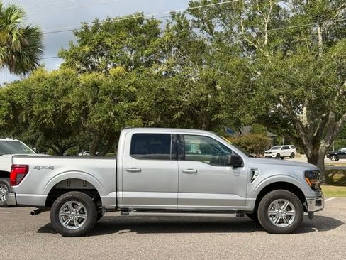 Used 2025 Ford F150 XLT w/ Equipment Group 301A Standard AWD/4WD image 7