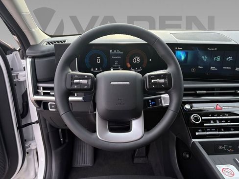 New 2026 Hyundai Santa Fe SE image 11