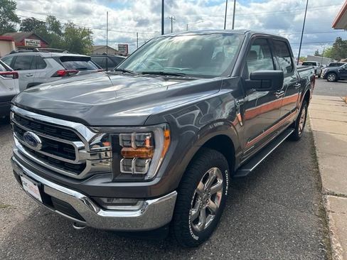 Used 2021 Ford F150 XLT w/ Equipment Group 302A High AWD/4WD image 3