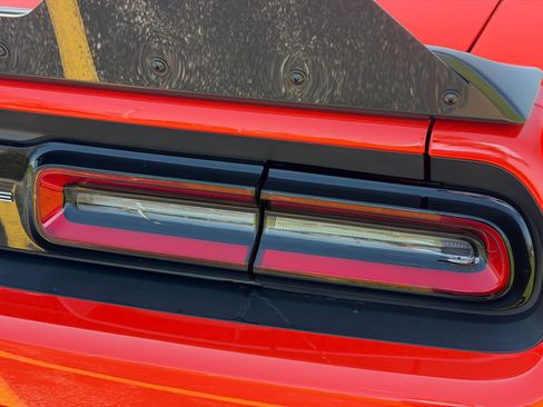 Used 2021 Dodge Challenger R/T Scat Pack RWD image 28