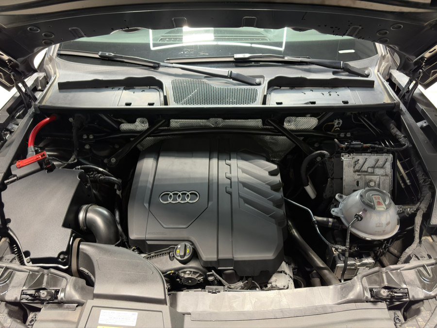 Used 2023 Audi Q5 2.0T Premium Plus w/ Premium Plus Package AWD/4WD image 44