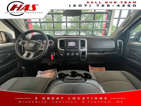 Used 2022 RAM 1500 Classic SLT AWD/4WD image 14