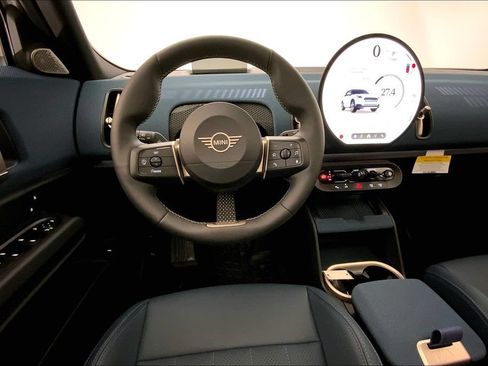 Used 2025 MINI Cooper Countryman S w/ Comfort Package Max AWD/4WD image 4