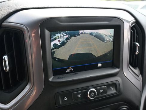 Used 2020 Chevrolet Silverado 1500 Custom Trail Boss w/ Custom Convenience Package AWD/4WD image 12