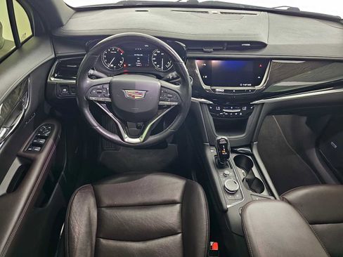 Used 2020 Cadillac XT6 Premium Luxury FWD image 20