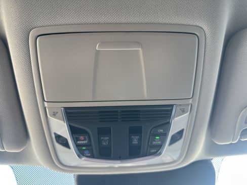 Used 2023 Acura RDX AWD w/ Advance Package image 27