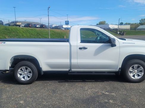 Used 2025 Chevrolet Silverado 1500 W/T w/ WT Value Package image 14