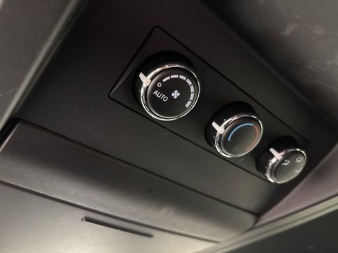 Used 2019 Dodge Grand Caravan GT image 18