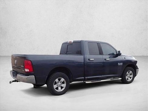 Used 2016 RAM 1500 Classic SLT AWD/4WD image 8