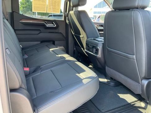 Used 2024 GMC Sierra 1500 Denali w/ Denali Reserve Package AWD/4WD image 20