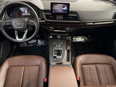 Used 2019 Audi Q5 2.0T Premium w/ Convenience Package AWD/4WD image 26
