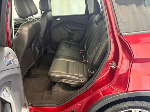 Used 2015 Ford Escape Titanium w/ Equipment Group 301A image 21