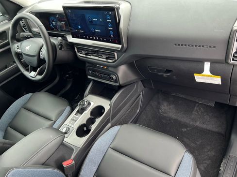New 2026 Ford Bronco Sport Outer Banks AWD/4WD image 19