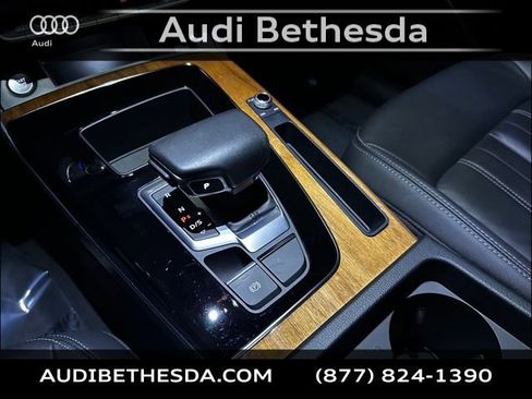 Used 2023 Audi Q5 2.0T Premium w/ Convenience Package image 24