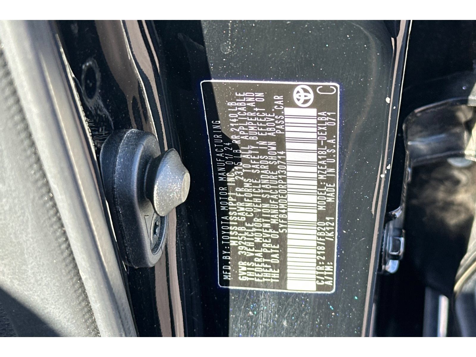 Certified 2024 Toyota Corolla LE FWD image 31