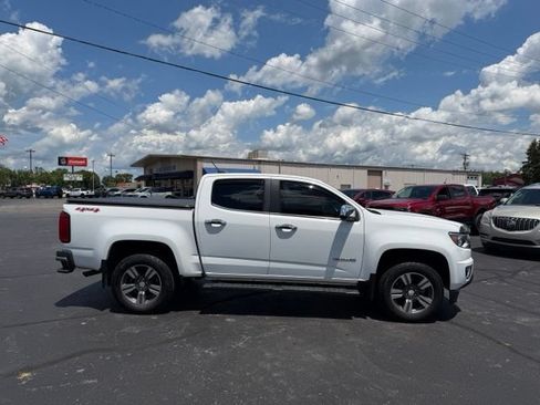 Used 2017 Chevrolet Colorado LT w/ Luxury Package, Chrome AWD/4WD image 7